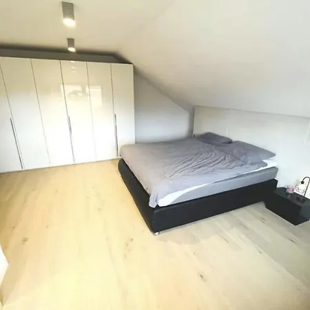 Modern Und Stilvoll In Der *